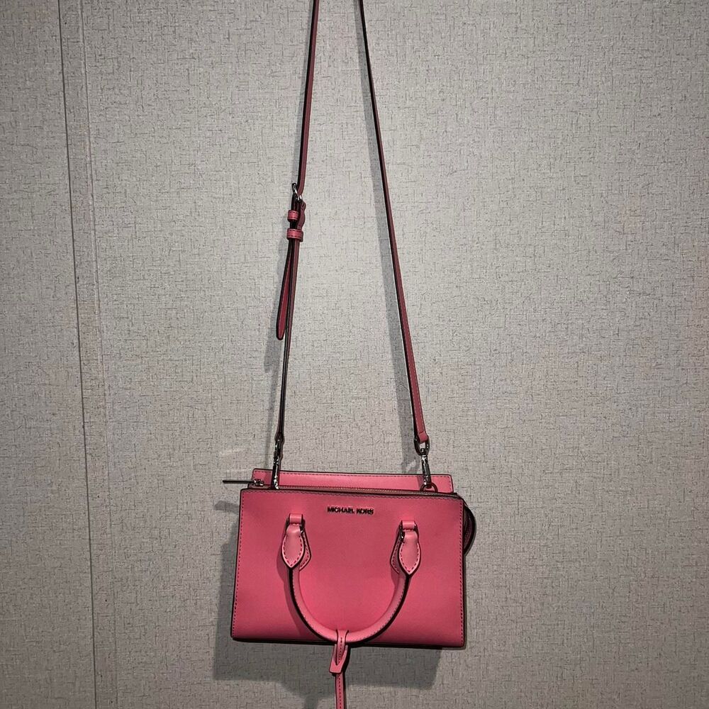 Michael Kors Women's Pink Crossbody Bag